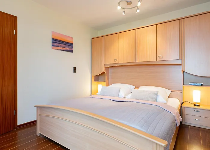 Meerblick Mit Wohlfuehlfaktor * Staberdorf